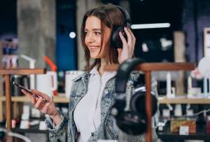  Prolongar la vida útil de un equipo o reutilizarlo reduce la huella tecnológica.