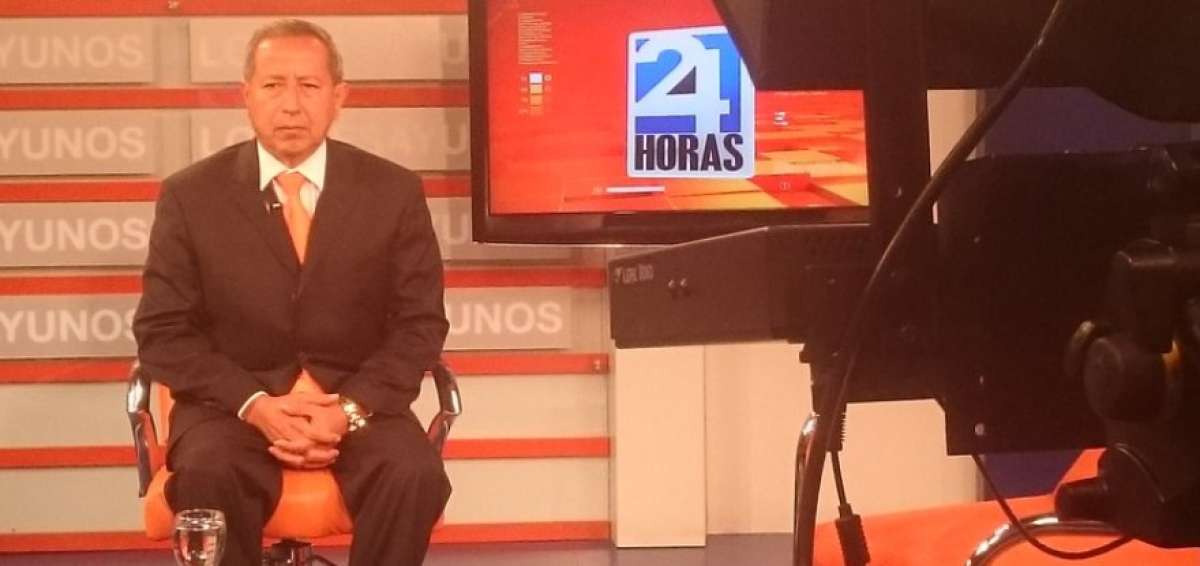 Candidato de ID plantea que madres trabajadoras se jubilen y "vuelvan a casa"