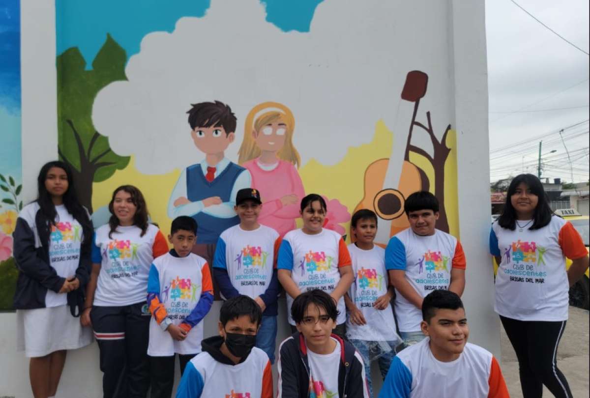 Programas de salud, educación y protección social para reducir embarazos adolescentes