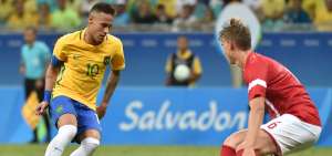 Brasil a cuartos de final tras golear a Dinamarca