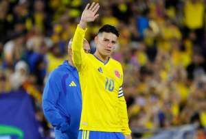 James Rodr&iacute;guez es criticado por los seguidores de Petro.