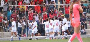 Cuenca toma ventaja sobre &Ntilde;a&ntilde;as en la final del f&uacute;tbol femenino