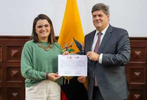 La Vicepresidencia y UNFPA buscan reforzar la prevención del embarazo adolescente en Ecuador.
