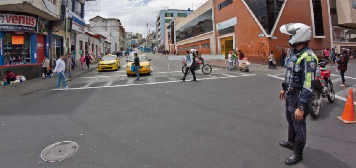 Ambato busca incrementar el n&uacute;mero de agentes de tr&aacute;nsito