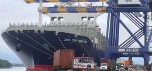 Megabuque CMA-CGM Rodolphe arriba al pa&iacute;s para afianzar el comercio con Asia