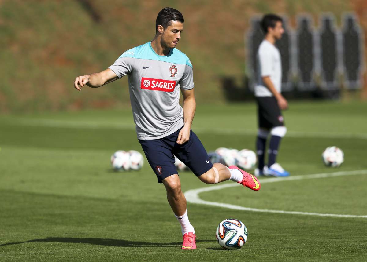 CR7 pidi&oacute; disculpas por la goleada ante Alemania (VIDEO)