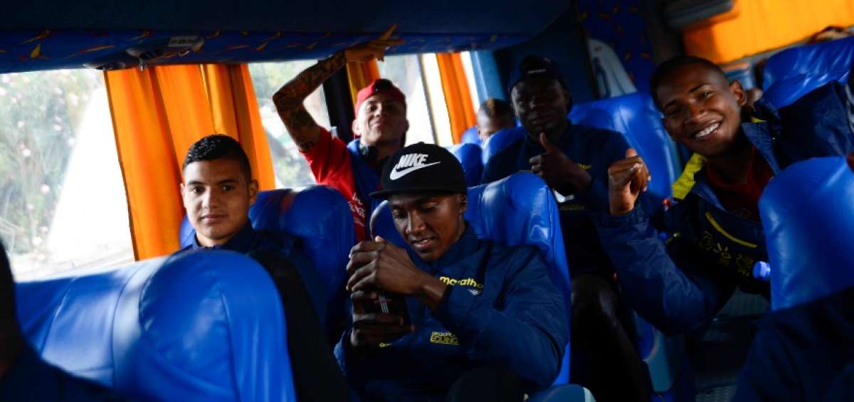 Los seleccionados se mostraron distendidos antes de emprender su viaje de regreso a Quito. 