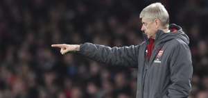 Arsene Wenger iguala r&eacute;cord de partidos en Premier League de Alex Ferguson
