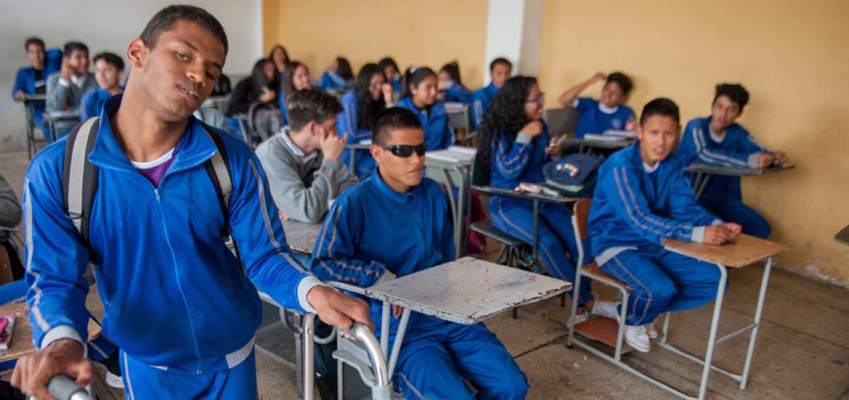 Simba&ntilde;a integra el grupo de estudiantes destacados en los deportes. &Eacute;l participa en los eventos interinstitucionales, provinciales y nacionales.