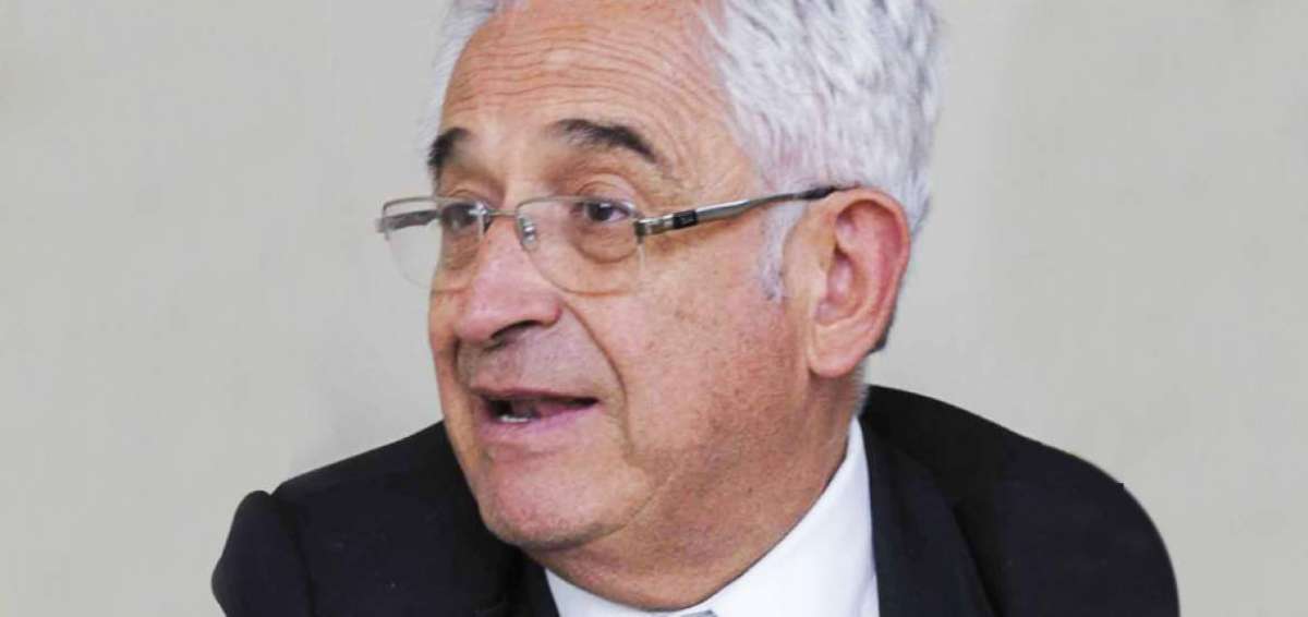 Jos&eacute; Bol&iacute;var Castillo, alcalde de Loja