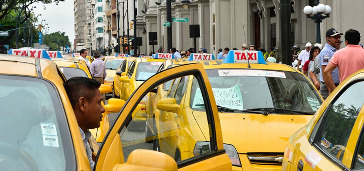 Los taxistas, hace una semana, presentaron una solicitud para restringir la operaci&oacute;n de empresas extranjeras.