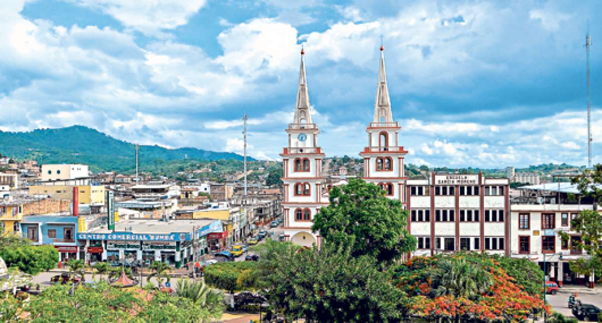 La Iglesia de San Lorenzo es el lugar de recogimiento cat&oacute;lico de la poblaci&oacute;n de Jipijapa, adem&aacute;s es uno de los principales puntos tur&iacute;sticos de la localidad. Foto: Rodolfo P&aacute;rraga / El Tel&eacute;grafo