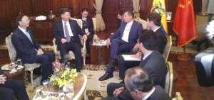 Presidente Correa se reuni&oacute; con su hom&oacute;logo chino en el Palacio de Carondelet
