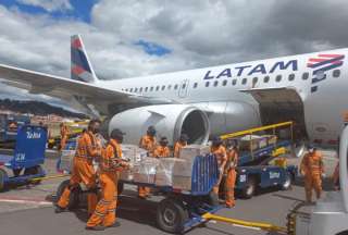 55 toneladas de alimentos de primera necesidad y medicamentos se transportaron por vía aérea