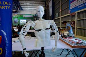 Explore el Campus Party junto a nosotros 