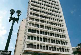 El presidente Daniel Noboa emitió el Decreto Ejecutivo que incluye una nueva función y atribución a Inmobiliar: transferir bienes a terceros para saldar deudas. 