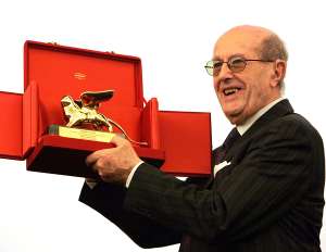 Director Manoel de Oliveira muere a los 106 a&ntilde;os 
