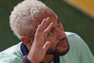 Neymar recibe nueva multa tras violar medidas impuestas por autoridades ambientales en Río