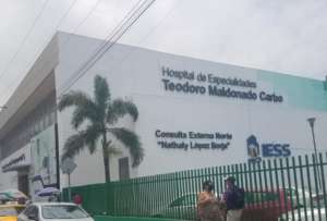 El IESS rechazó el accionar de médicos residentes tras ser captados en una fiesta durante su guardia en el hospital Teodoro Maldonado Carbo.