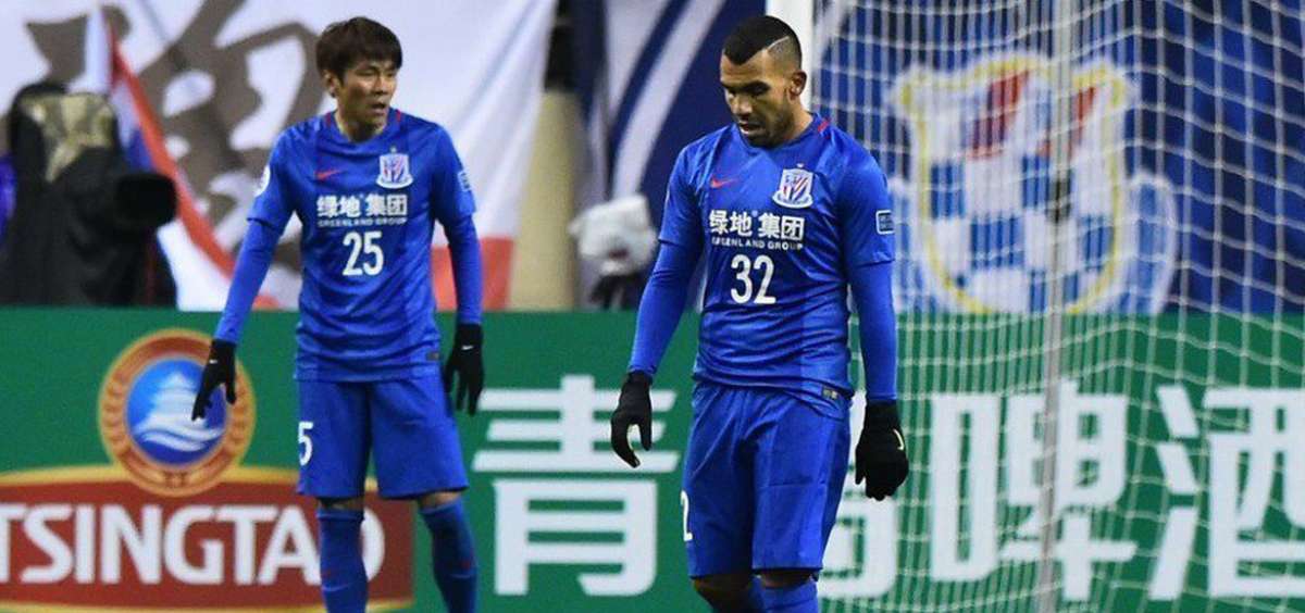 Carlos T&eacute;vez comienza con derrota su trayectoria en el Shangh&aacute;i Shenhua