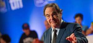 Oliver Stone debate en Toronto el papel de Snowden con su nuevo filme
