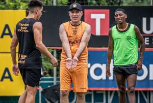 Ariel Holan ya dirigió a Barcelona SC