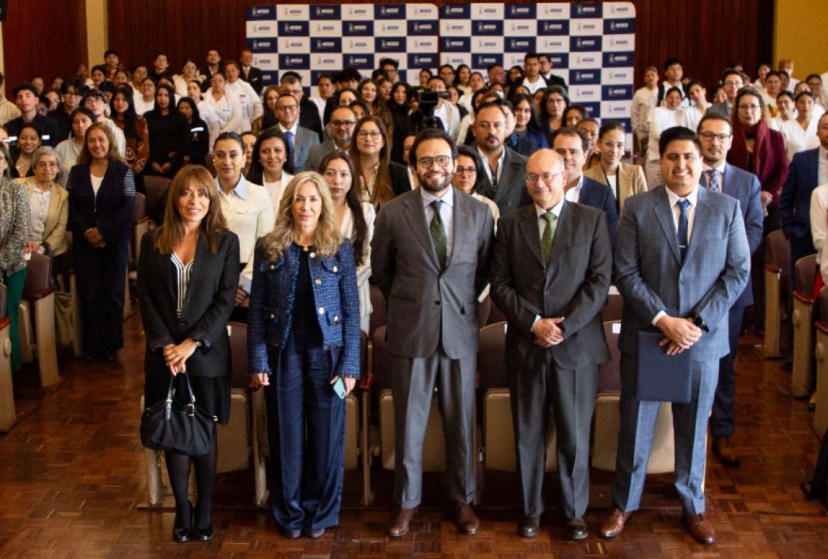 Ecuador y España fortalecen cooperación para mejorar los servicios al afiliado