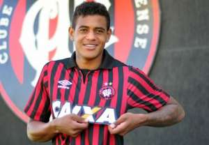 Futbolista indio debuta en Brasil y rompe barreras en su pa&iacute;s