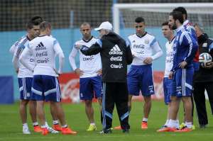 Argentina inicia ante Bosnia el camino hacia su tercer t&iacute;tulo