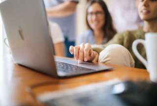 Conozca más sobre la oferta de cursos de informática y tecnología de la Universidad Harvard.
