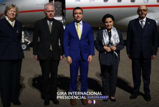 Como parte de su gira internacional, presidente Noboa viajó a Reino Unido.