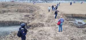 Una extensa &aacute;rea estaba siendo deforestada para la construcci&oacute;n de piscinas para camaroneras il&iacute;citas.