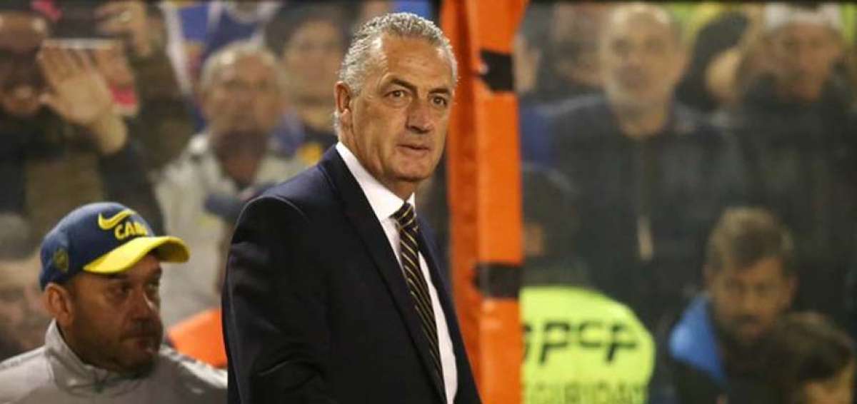 Gustavo Alfaro empieza despedida de Boca Juniors