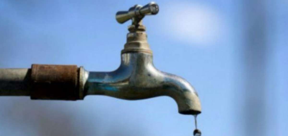 Trabajos en las v&iacute;as causan desabastecimiento de agua potable en Calder&oacute;n