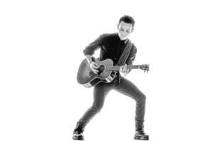En el 2002. Juan Fernando Fonseca public&oacute; su primer &aacute;lbum hom&oacute;nimo.  Foto: Cortes&iacute;a