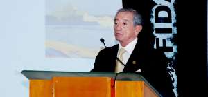 El ministro de Defensa, Oswaldo Jarr&iacute;n, fue uno de los conferencistas en el foro internacional sobre el rol legislativo en la redacci&oacute;n de leyes de seguridad.