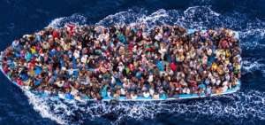 M&aacute;s de 6.000 migrantes rescatados en el Mediterr&aacute;neo desde el jueves