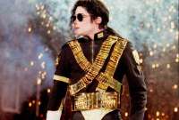 Michael Jackson trasformo la industria de la música, hoy hubiese cumplido 64 años de edad.