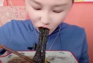 Una tendencia gastronómica se hizo viral en China. Se trata de un platillo similar a &quot;pelo humano”.