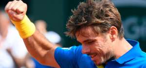 Wawrinka elimina a Monfils para llegar a cuartos en Roland Garros
