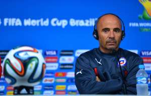Jorge Sampaoli durante la rueda de prensa que dio hoy en el Arena Corinthians. Foto: AFP
