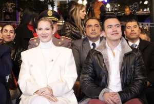 Ciudadanos de Quito preparan serenata a Daniel Noboa en la Plaza Grande