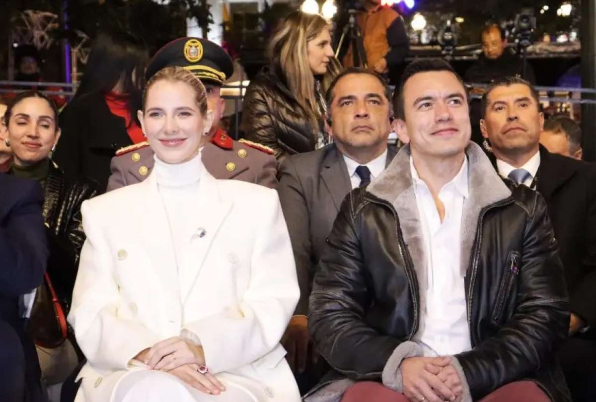 Ciudadanos de Quito preparan serenata a Daniel Noboa en la Plaza Grande