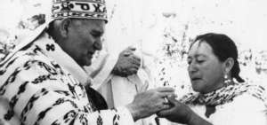 Papa Juan Pablo II visita Cuenca y Guayaquil