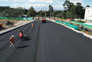  En Quito, hoy comenzó la segunda fase de construcción del intercambiador de la Mariana de Jesús. Los trabajos terminarán los primeros días de diciembre. 