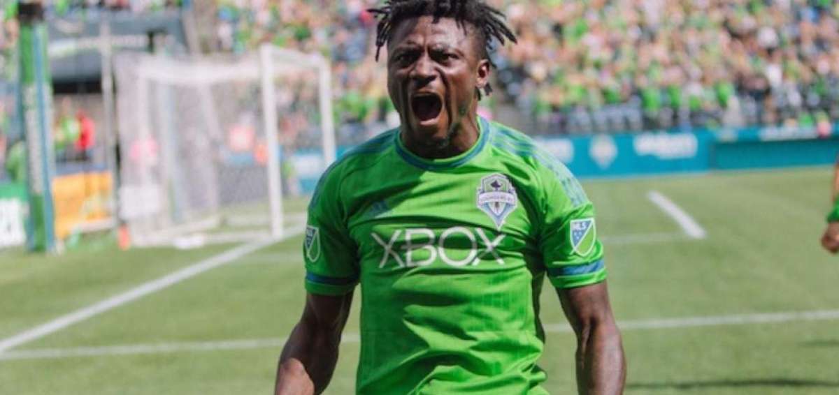 Martins ilustra el nuevo frenes&iacute; de contrataciones realizadas por la Superliga china esta semana, que ya adquiri&oacute; contratos millonarios al argentino Ezequiel Lavezzi, a los brasile&ntilde;os Alex Teixeira y Ramires y al colombiano Jackson Mart&iacute;nez.