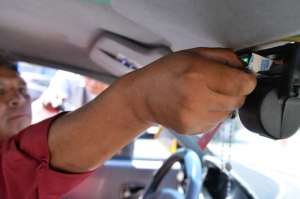 El 4 de abril pasado culmin&oacute; la pr&oacute;rroga concedida para la instalaci&oacute;n y uso permanente de tax&iacute;metros homologados por la ANT. Foto: &Aacute;lvaro P&eacute;rez.