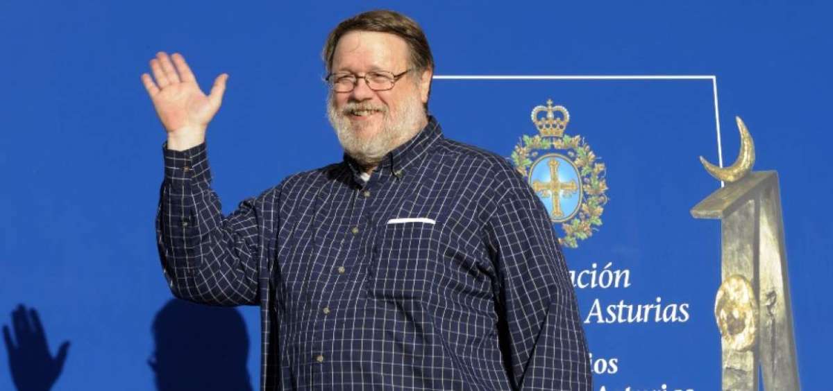 Ray Tomlinson se diplom&oacute; en el prestigioso Massachusetts Institute of Technology (MIT).