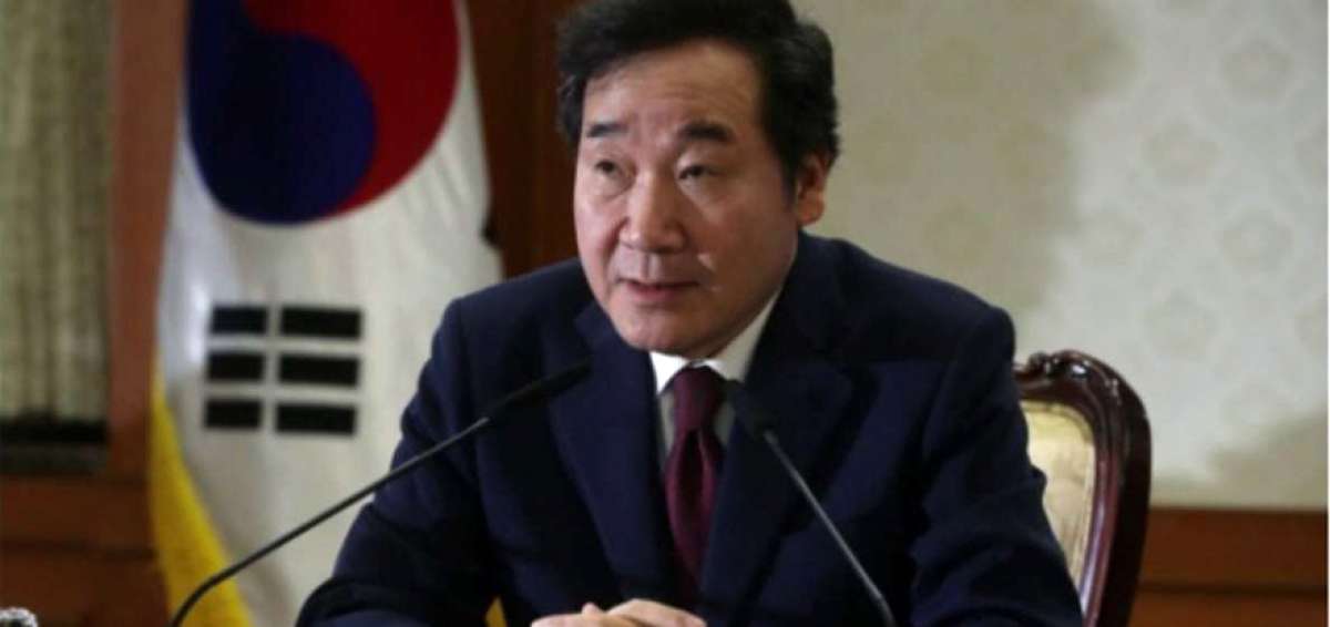 El primer ministro Lee Nak-Yon tiene 64 a&ntilde;os, y es periodista.