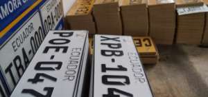 En un mes, ANT entreg&oacute; 37.608 pares de placas a escala nacional